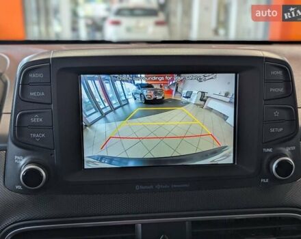 Сірий Хендай Kona, об'ємом двигуна 1.59 л та пробігом 75 тис. км за 15500 $, фото 21 на Automoto.ua