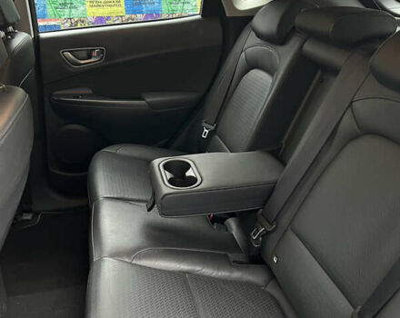 Сірий Хендай Kona, об'ємом двигуна 0 л та пробігом 113 тис. км за 17000 $, фото 36 на Automoto.ua