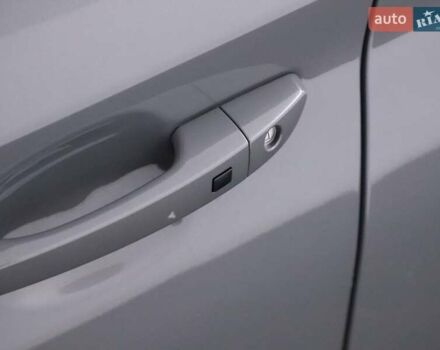Серый Хендай Kona, объемом двигателя 0 л и пробегом 120 тыс. км за 16500 $, фото 20 на Automoto.ua