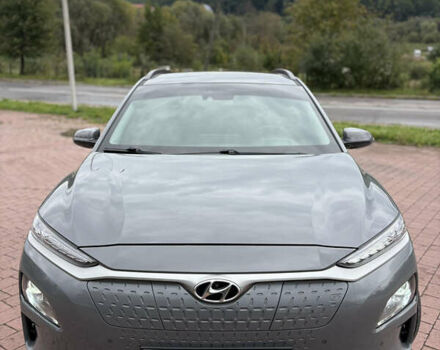 Сірий Хендай Kona, об'ємом двигуна 0 л та пробігом 114 тис. км за 17000 $, фото 14 на Automoto.ua
