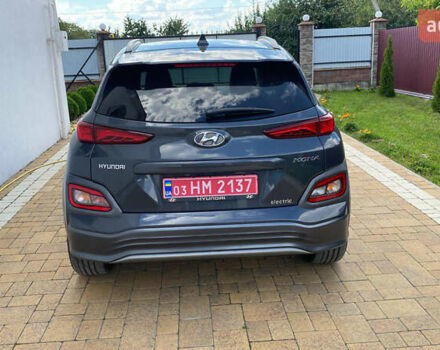 Сірий Хендай Kona, об'ємом двигуна 0 л та пробігом 119 тис. км за 15800 $, фото 6 на Automoto.ua