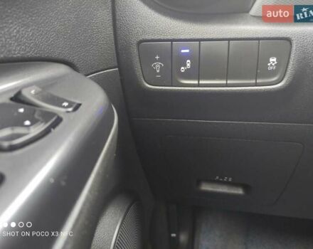 Хендай Kona 2018 в Тернополе на Automoto.ua Серый Хендай Kona, объемом двигателя 2 л и пробегом 86 тыс. км за 15500 $, фото 9 на Automoto.ua