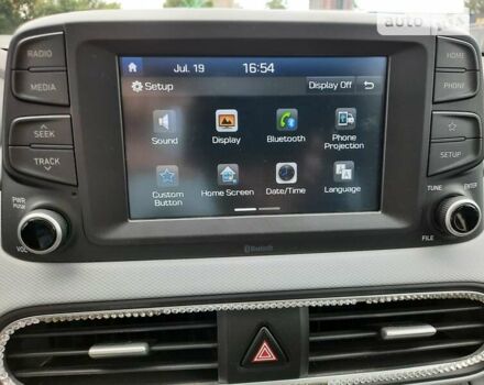 Сірий Хендай Kona, об'ємом двигуна 2 л та пробігом 20 тис. км за 15998 $, фото 11 на Automoto.ua