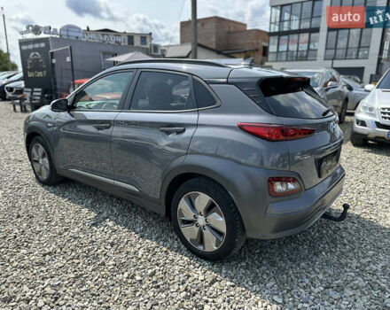 Серый Хендай Kona, объемом двигателя 0 л и пробегом 133 тыс. км за 16300 $, фото 7 на Automoto.ua