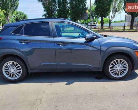 Сірий Хендай Kona, об'ємом двигуна 2 л та пробігом 90 тис. км за 16500 $, фото 5 на Automoto.ua