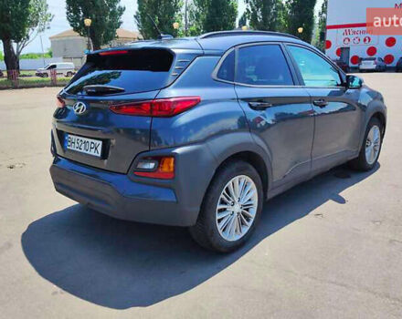 Сірий Хендай Kona, об'ємом двигуна 2 л та пробігом 90 тис. км за 16500 $, фото 3 на Automoto.ua