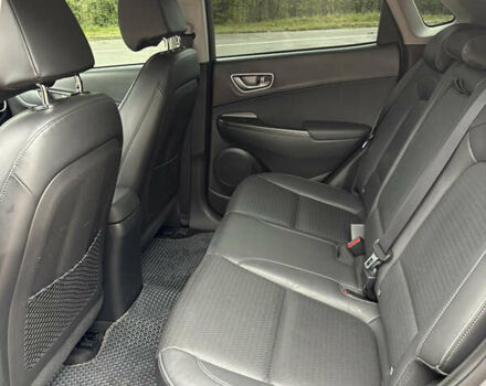 Сірий Хендай Kona, об'ємом двигуна 0 л та пробігом 114 тис. км за 17000 $, фото 41 на Automoto.ua