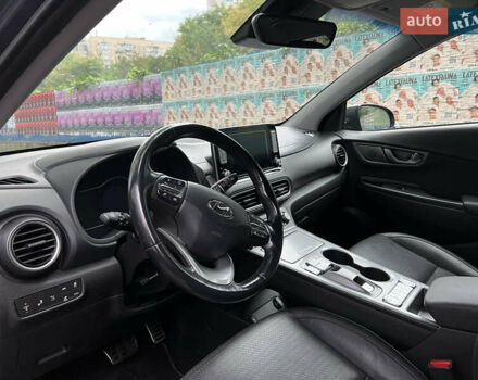 Сірий Хендай Kona, об'ємом двигуна 0 л та пробігом 113 тис. км за 17000 $, фото 21 на Automoto.ua