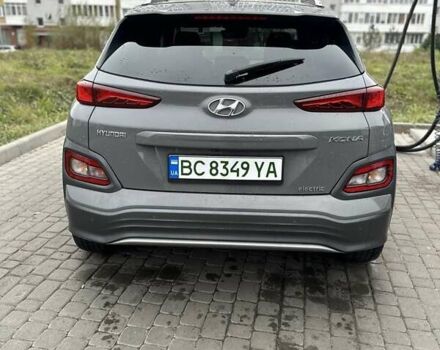 Серый Хендай Kona, объемом двигателя 0 л и пробегом 120 тыс. км за 16500 $, фото 10 на Automoto.ua