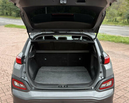 Сірий Хендай Kona, об'ємом двигуна 0 л та пробігом 114 тис. км за 17000 $, фото 31 на Automoto.ua