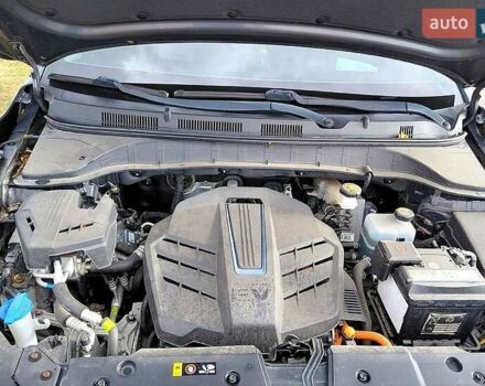 Сірий Хендай Kona, об'ємом двигуна 0 л та пробігом 109 тис. км за 17500 $, фото 5 на Automoto.ua