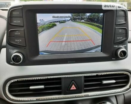 Сірий Хендай Kona, об'ємом двигуна 2 л та пробігом 20 тис. км за 15998 $, фото 8 на Automoto.ua