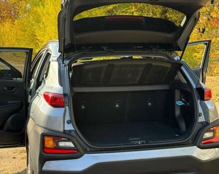 Хендай Kona 2018 в Харькове на Automoto.ua Серый Хендай Kona, объемом двигателя 2 л и пробегом 110 тыс. км за 14500 $, фото 11 на Automoto.ua