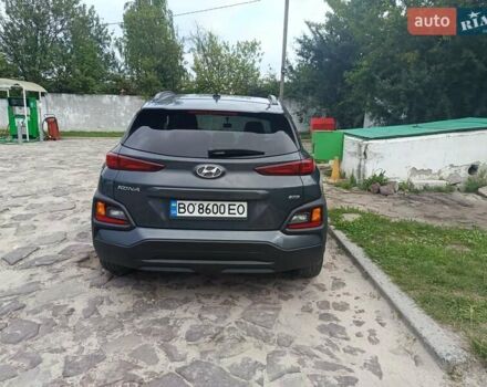 Серый Хендай Kona, объемом двигателя 2 л и пробегом 86 тыс. км за 15500 $, фото 10 на Automoto.ua