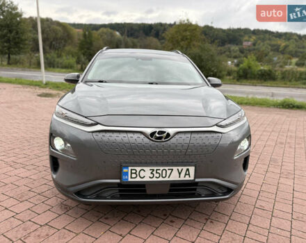 Сірий Хендай Kona, об'ємом двигуна 0 л та пробігом 114 тис. км за 17000 $, фото 15 на Automoto.ua
