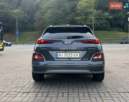 Сірий Хендай Kona, об'ємом двигуна 0 л та пробігом 113 тис. км за 17000 $, фото 18 на Automoto.ua