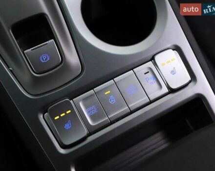 Серый Хендай Kona, объемом двигателя 0 л и пробегом 120 тыс. км за 16500 $, фото 19 на Automoto.ua