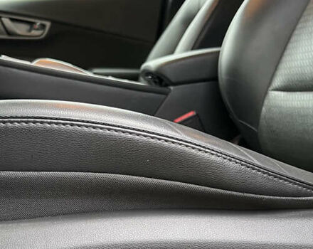 Сірий Хендай Kona, об'ємом двигуна 0 л та пробігом 113 тис. км за 17000 $, фото 39 на Automoto.ua