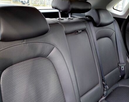 Сірий Хендай Kona, об'ємом двигуна 0 л та пробігом 109 тис. км за 17500 $, фото 6 на Automoto.ua