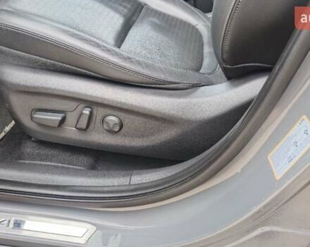 Сірий Хендай Kona, об'ємом двигуна 0 л та пробігом 177 тис. км за 15999 $, фото 9 на Automoto.ua