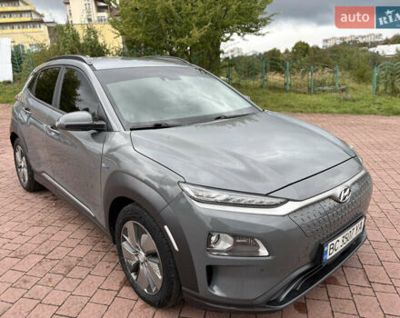 Сірий Хендай Kona, об'ємом двигуна 0 л та пробігом 114 тис. км за 17000 $, фото 25 на Automoto.ua