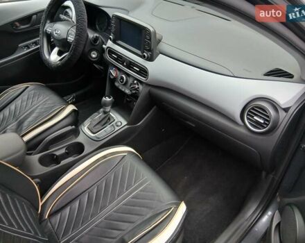 Серый Хендай Kona, объемом двигателя 2 л и пробегом 20 тыс. км за 16000 $, фото 10 на Automoto.ua