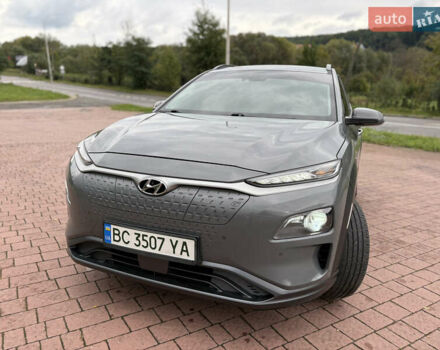 Сірий Хендай Kona, об'ємом двигуна 0 л та пробігом 114 тис. км за 17000 $, фото 20 на Automoto.ua