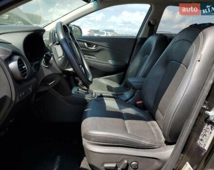 Серый Хендай Kona, объемом двигателя 1.59 л и пробегом 182 тыс. км за 2500 $, фото 6 на Automoto.ua