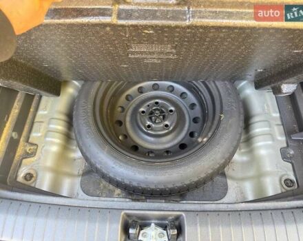 Хендай Kona 2018 в Харькове на Automoto.ua Серый Хендай Kona, объемом двигателя 2 л и пробегом 110 тыс. км за 14500 $, фото 22 на Automoto.ua