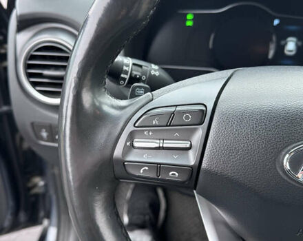 Серый Хендай Kona, объемом двигателя 0 л и пробегом 115 тыс. км за 19000 $, фото 26 на Automoto.ua