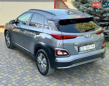 Серый Хендай Kona, объемом двигателя 0 л и пробегом 123 тыс. км за 16000 $, фото 4 на Automoto.ua