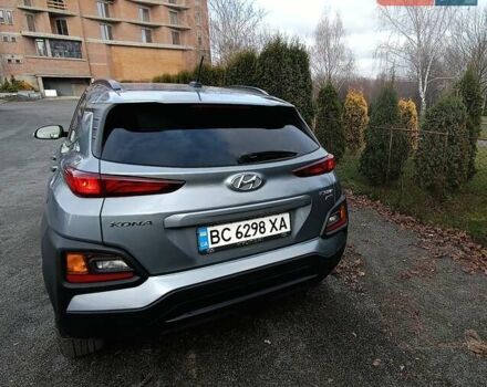 Сірий Хендай Kona, об'ємом двигуна 2 л та пробігом 112 тис. км за 14200 $, фото 6 на Automoto.ua
