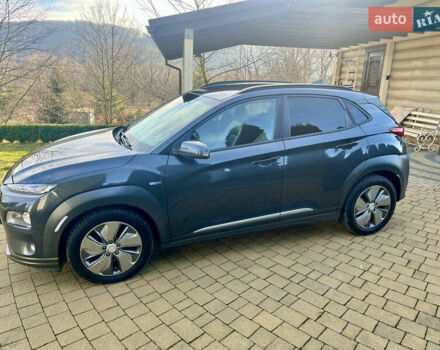 Серый Хендай Kona, объемом двигателя 0 л и пробегом 95 тыс. км за 17500 $, фото 27 на Automoto.ua