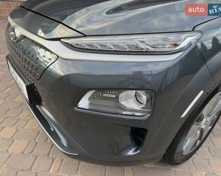 Сірий Хендай Kona, об'ємом двигуна 0 л та пробігом 71 тис. км за 17700 $, фото 22 на Automoto.ua