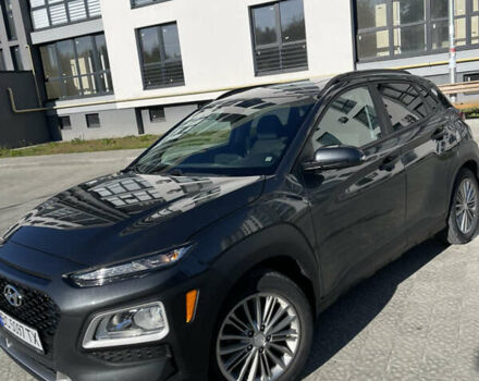 Серый Хендай Kona, объемом двигателя 2 л и пробегом 93 тыс. км за 15900 $, фото 4 на Automoto.ua