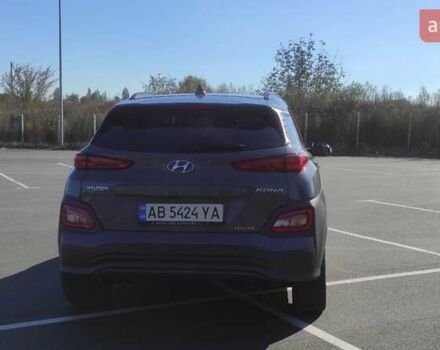 Сірий Хендай Kona, об'ємом двигуна 0 л та пробігом 71 тис. км за 17500 $, фото 30 на Automoto.ua