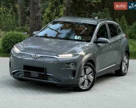 Серый Хендай Kona, объемом двигателя 0 л и пробегом 96 тыс. км за 17200 $, фото 17 на Automoto.ua