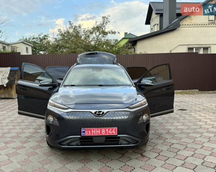 Серый Хендай Kona, объемом двигателя 0 л и пробегом 65 тыс. км за 16399 $, фото 24 на Automoto.ua