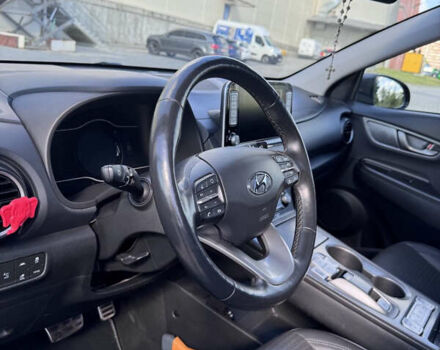 Сірий Хендай Kona, об'ємом двигуна 0 л та пробігом 164 тис. км за 16800 $, фото 20 на Automoto.ua