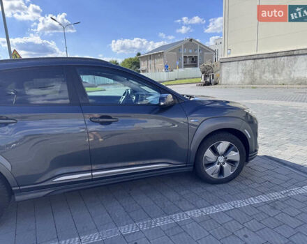 Сірий Хендай Kona, об'ємом двигуна 0 л та пробігом 164 тис. км за 16800 $, фото 15 на Automoto.ua