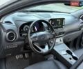 Серый Хендай Kona, объемом двигателя 0 л и пробегом 96 тыс. км за 17200 $, фото 41 на Automoto.ua