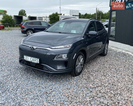 Сірий Хендай Kona, об'ємом двигуна 0 л та пробігом 115 тис. км за 18700 $, фото 5 на Automoto.ua