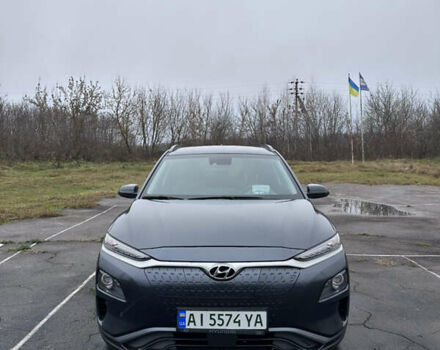Серый Хендай Kona, объемом двигателя 0 л и пробегом 115 тыс. км за 19000 $, фото 1 на Automoto.ua