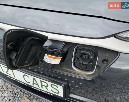 Сірий Хендай Kona, об'ємом двигуна 0 л та пробігом 115 тис. км за 18700 $, фото 16 на Automoto.ua
