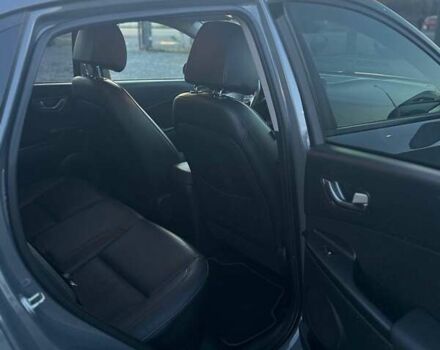 Сірий Хендай Kona, об'ємом двигуна 0 л та пробігом 113 тис. км за 17800 $, фото 18 на Automoto.ua