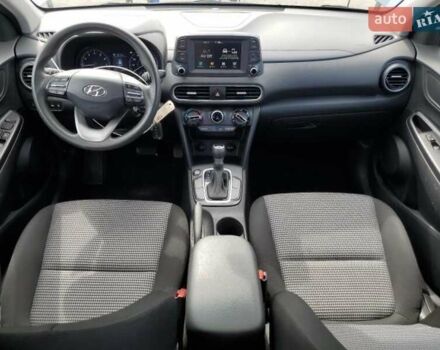 Сірий Хендай Kona, об'ємом двигуна 2 л та пробігом 50 тис. км за 2500 $, фото 7 на Automoto.ua