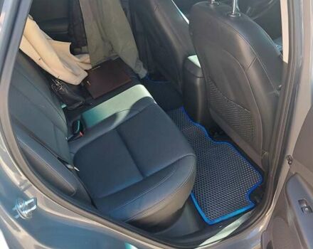 Сірий Хендай Kona, об'ємом двигуна 0 л та пробігом 110 тис. км за 16500 $, фото 1 на Automoto.ua