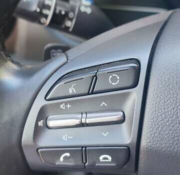 Серый Хендай Kona, объемом двигателя 0 л и пробегом 105 тыс. км за 17999 $, фото 17 на Automoto.ua