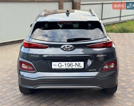 Сірий Хендай Kona, об'ємом двигуна 0 л та пробігом 71 тис. км за 17700 $, фото 13 на Automoto.ua