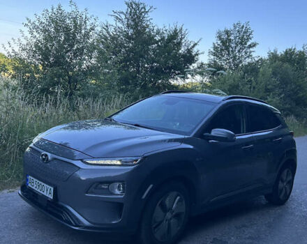 Сірий Хендай Kona, об'ємом двигуна 0 л та пробігом 122 тис. км за 17200 $, фото 2 на Automoto.ua